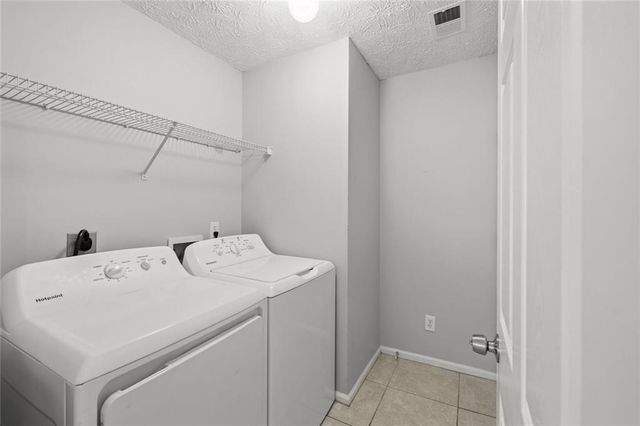 267 Lakeview Place, Stockbridge, GA 30281