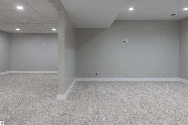 2816 W Crossroads Drive, Bay City, MI 48706