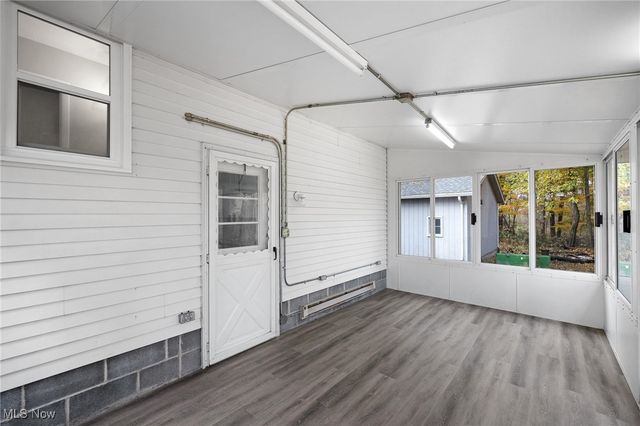 5525 Kennard Road, Seville, OH 44273