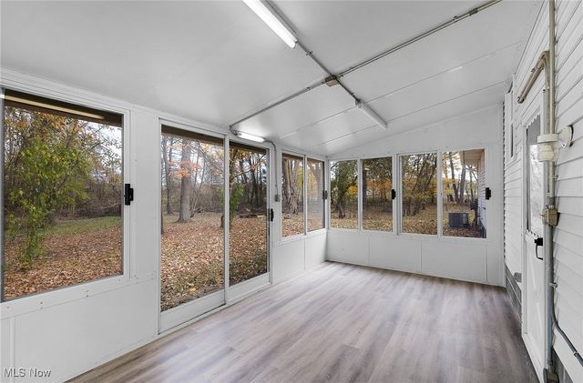 5525 Kennard Road, Seville, OH 44273