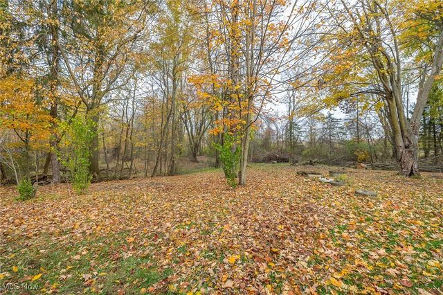 5525 Kennard Road, Seville, OH 44273