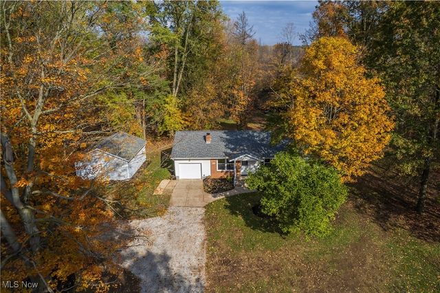 5525 Kennard Road, Seville, OH 44273