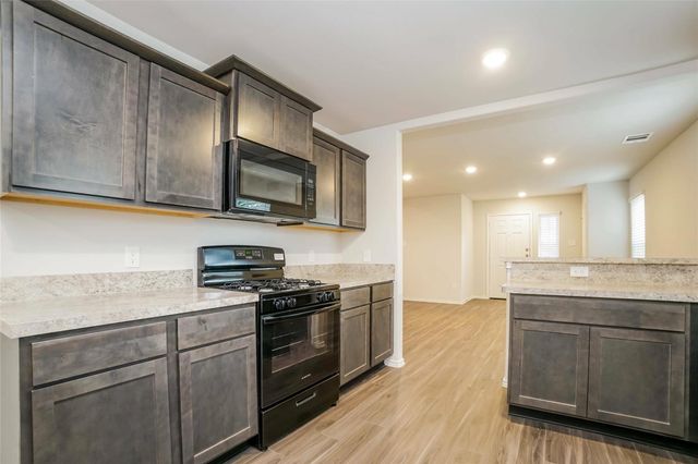 1228 Narrow Heights Drive, Conroe, TX 77301