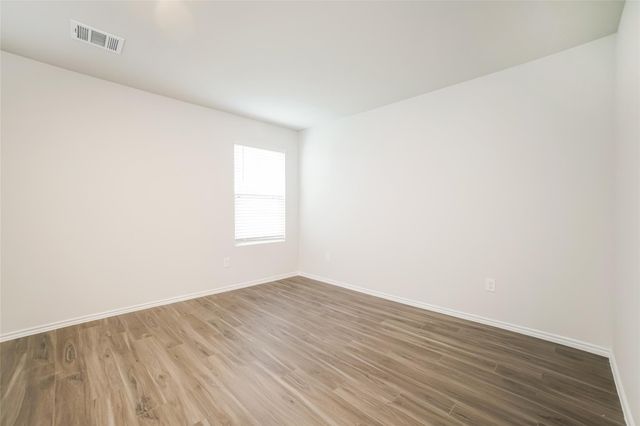 1228 Narrow Heights Drive, Conroe, TX 77301