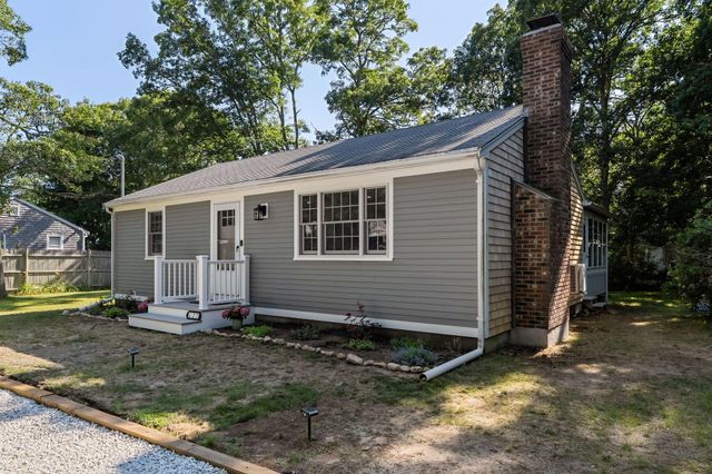 27 Frank Baker Road, South Yarmouth, MA 02664