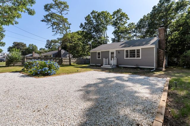 27 Frank Baker Road, South Yarmouth, MA 02664
