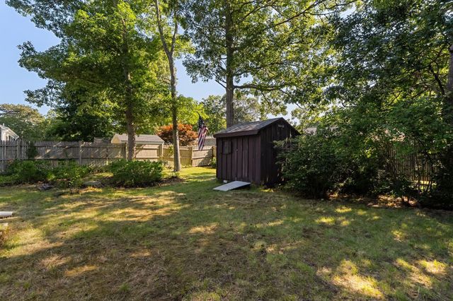 27 Frank Baker Road, South Yarmouth, MA 02664
