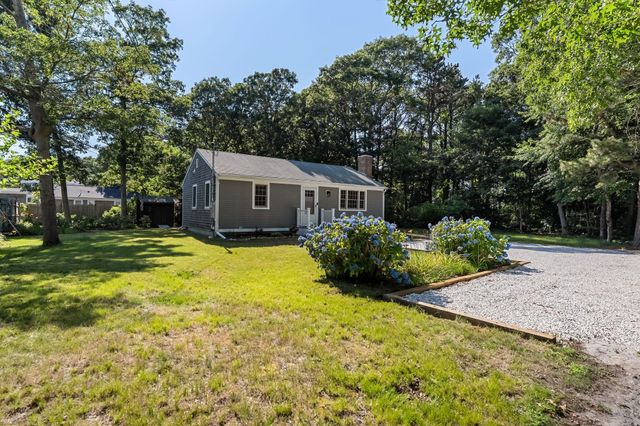 27 Frank Baker Road, South Yarmouth, MA 02664