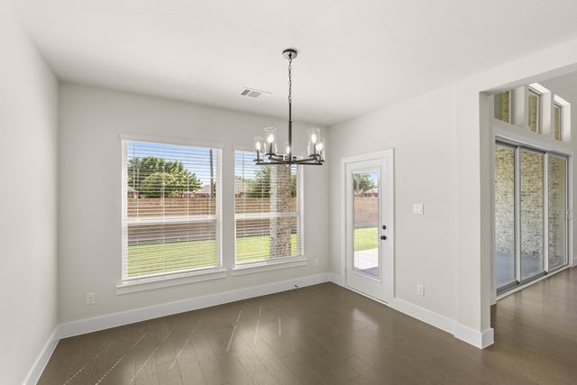 2565 Riverchase Way, Grand Prairie, TX 75054