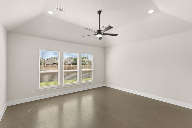 2565 Riverchase Way, Grand Prairie, TX 75054