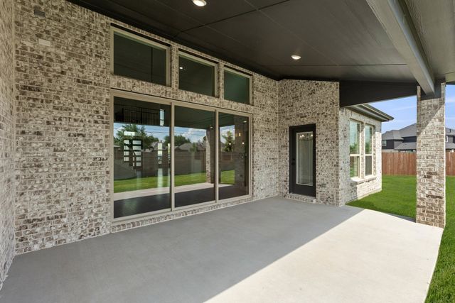 2565 Riverchase Way, Grand Prairie, TX 75054
