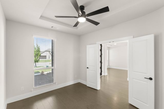 2565 Riverchase Way, Grand Prairie, TX 75054