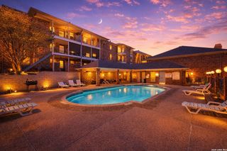 5359 Fredericksburg Rd Apt 305, San Antonio, TX 78229