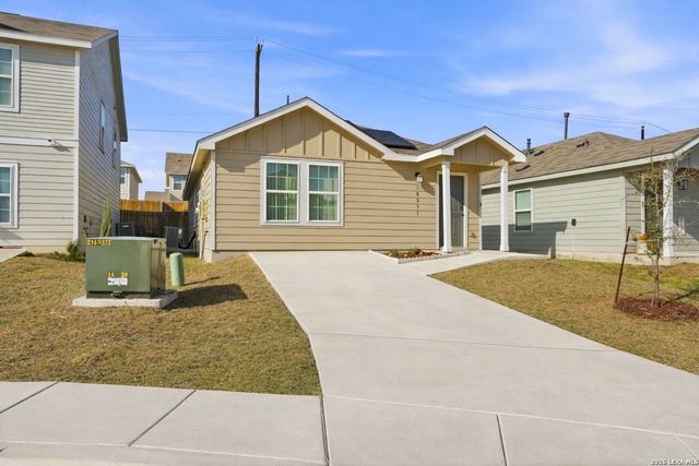 10231 Mesa Medina, San Antonio, TX 78252