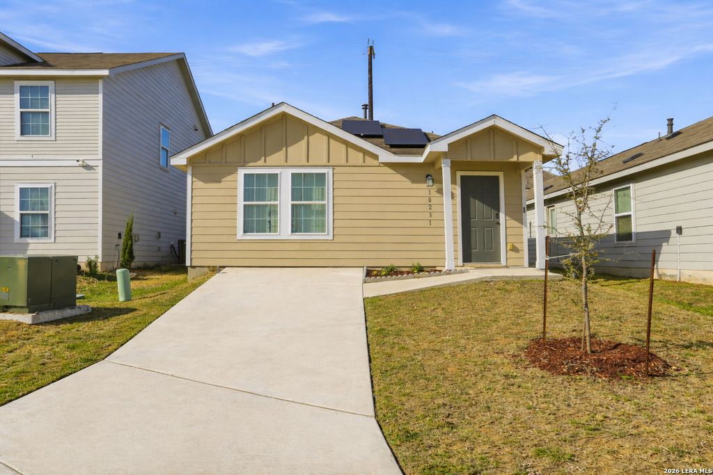 10231 Mesa Medina, San Antonio, TX 78252