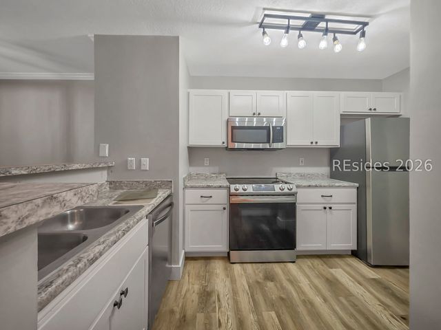 50 Pebble Beach Cv Apt F111, Bluffton, SC 29910