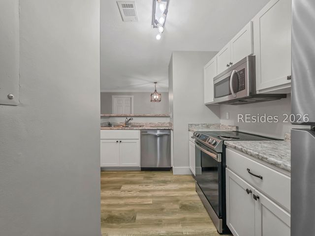50 Pebble Beach Cv Apt F111, Bluffton, SC 29910