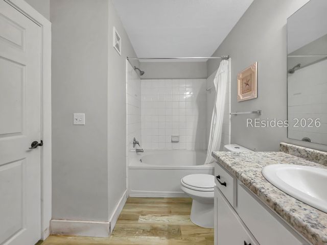 50 Pebble Beach Cv Apt F111, Bluffton, SC 29910