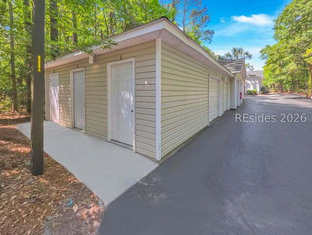 50 Pebble Beach Cv Apt F111, Bluffton, SC 29910
