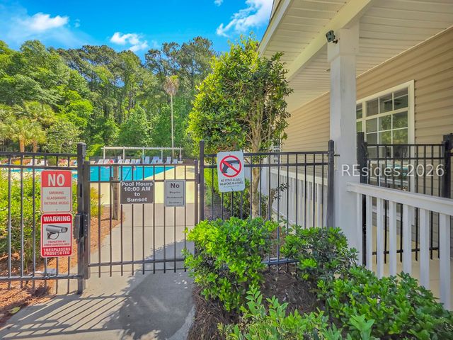 50 Pebble Beach Cv Apt F111, Bluffton, SC 29910