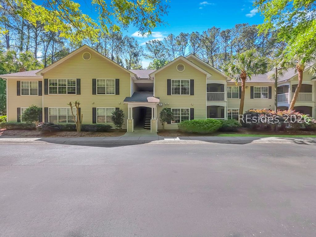 50 Pebble Beach Cv Apt F111, Bluffton, SC 29910