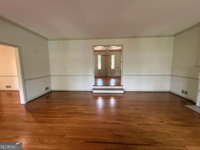 651 Brook Cir., Griffin, GA 30224