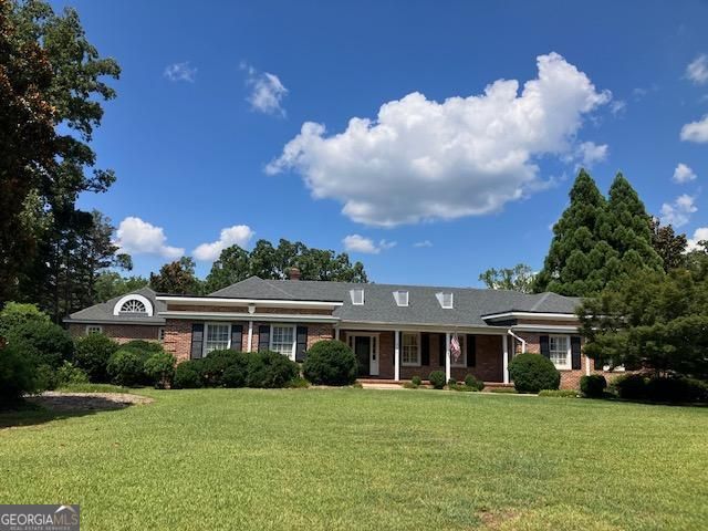651 Brook Cir., Griffin, GA 30224