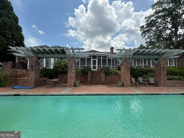 651 Brook Cir., Griffin, GA 30224