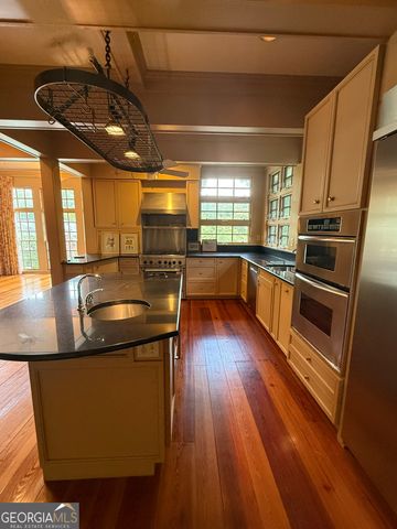 651 Brook Cir., Griffin, GA 30224