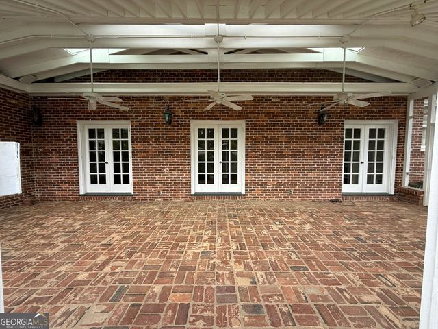 651 Brook Cir., Griffin, GA 30224