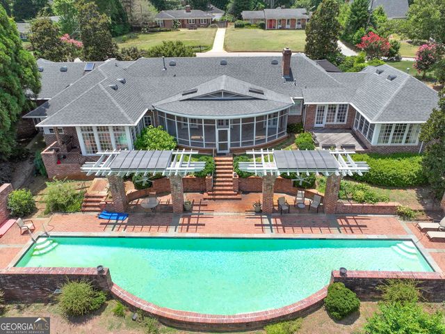 651 Brook Cir., Griffin, GA 30224