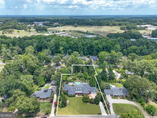 651 Brook Cir., Griffin, GA 30224