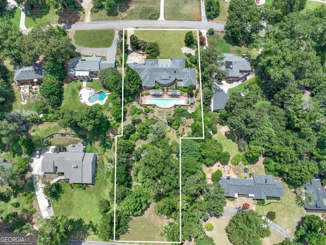 651 Brook Cir., Griffin, GA 30224