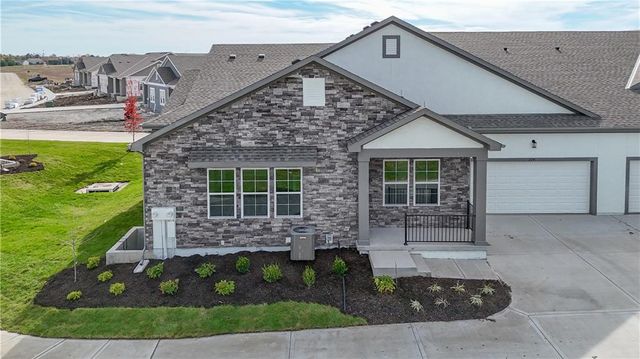 159 S Diane Drive, Olathe, KS 66061