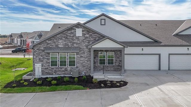 159 S Diane Drive, Olathe, KS 66061