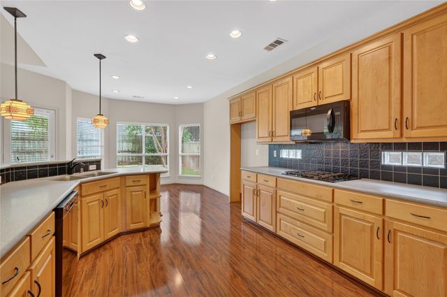 6016 Derek Trail, Dallas, TX 75252