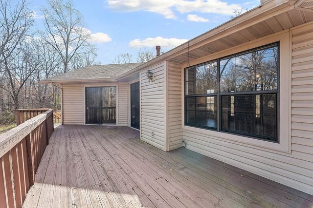 2 Donington Circle, Bella Vista, AR 72714