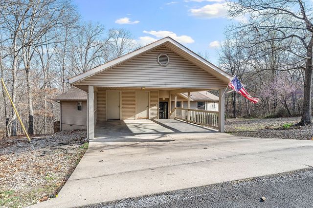 2 Donington Circle, Bella Vista, AR 72714