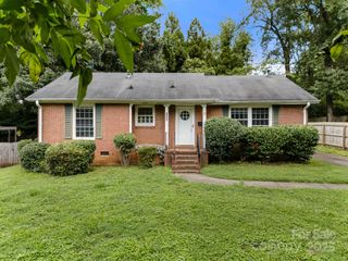 1429 Tarrington Avenue, Charlotte, NC 28205