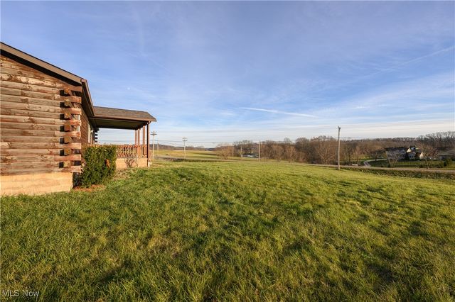 8200 Cutler Road SW, Sherrodsville, OH 44675