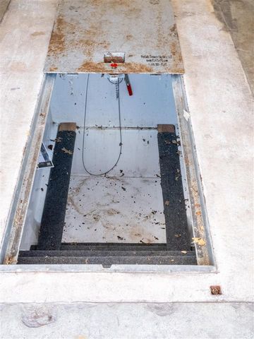 611 NW Waterford Drive, Lawton, OK 73505