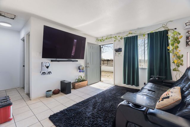 545 Dallas Street SE, Albuquerque, NM 87108