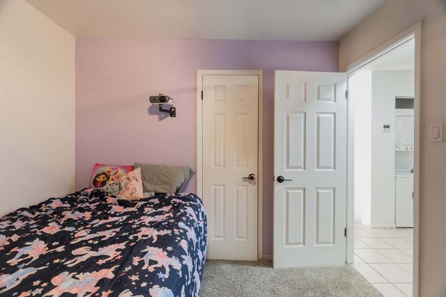 545 Dallas Street SE, Albuquerque, NM 87108