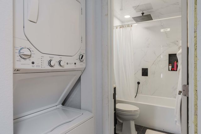 545 Dallas Street SE, Albuquerque, NM 87108