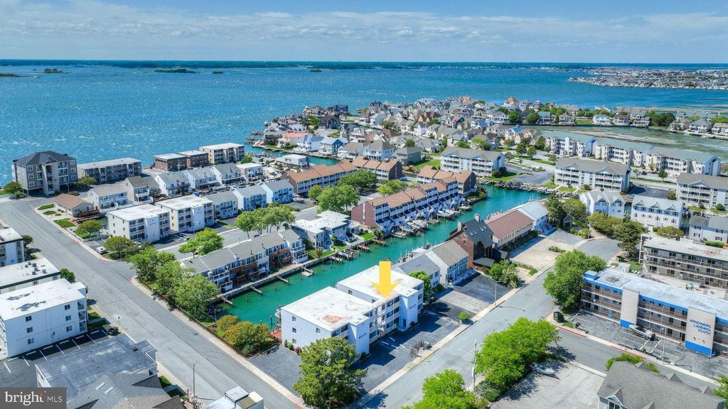 Image 2 of property listing at 11603 WINDWARD DR #A, Ocean City, MD 21842