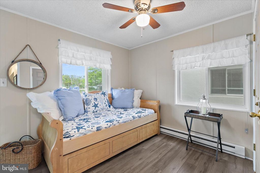 Image 6 of property listing at 11603 WINDWARD DR #A, Ocean City, MD 21842