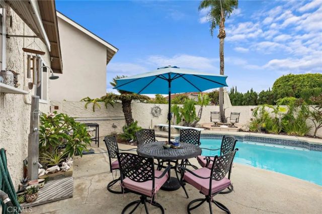 14122 Uxbridge Street, Westminster, CA 92683