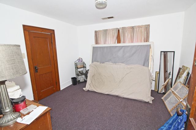 110 E FRANKLIN ST, Jefferson City, MO 65101