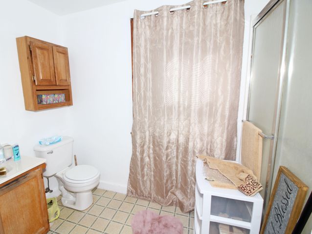 110 E FRANKLIN ST, Jefferson City, MO 65101