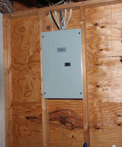 110 E FRANKLIN ST, Jefferson City, MO 65101